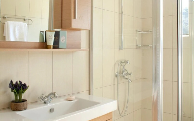 Thanelli in Paxi With 2 Bedrooms and 1 Bathrooms