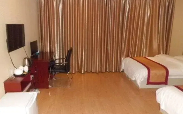 Kaixin Holiday Hotel