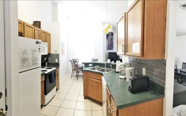 402 Park Place House