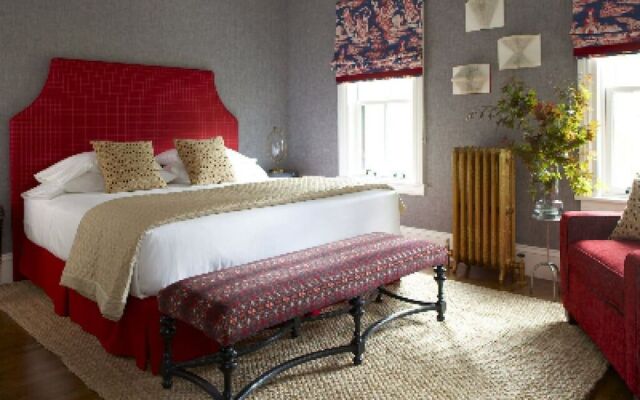 Hawthorne Inn