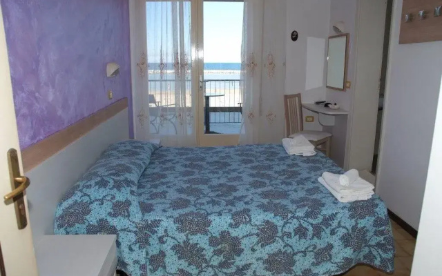 Nautic Beach Hotel