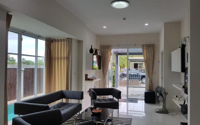 Paknampran 2 Bedrooms Pool Villa