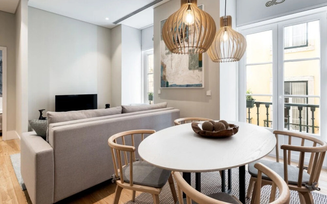 LX4U Apartments  Baixa Douradores