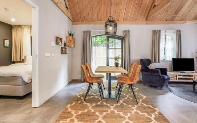 Spacious Holiday Home the Centre of Grubbenvorst