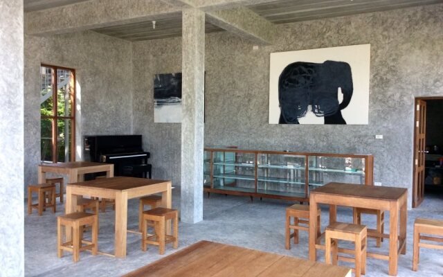 Reun Raem Loogmai Guest House