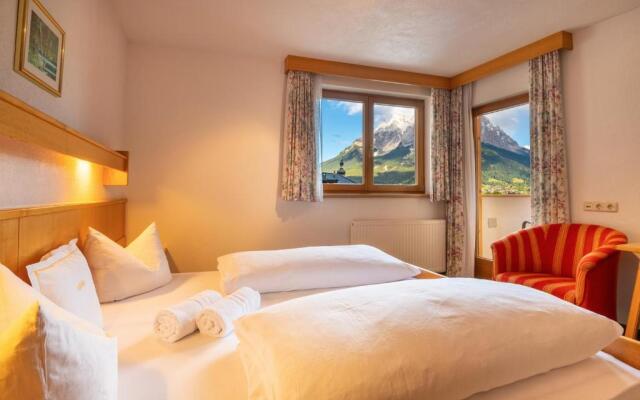 Hotel Tyrol
