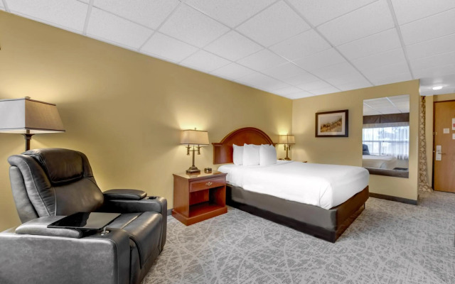 The Academy Hotel Colorado Springs