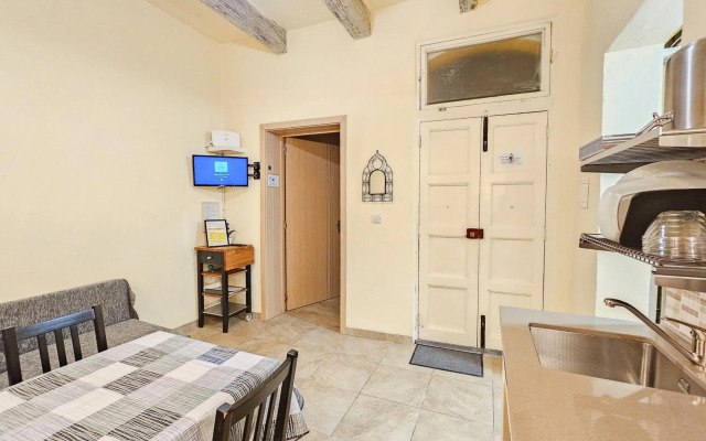 Valletta Main Street Apartment