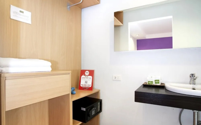 Nida Rooms Narathivas 2888 Residence at Living Nara Place