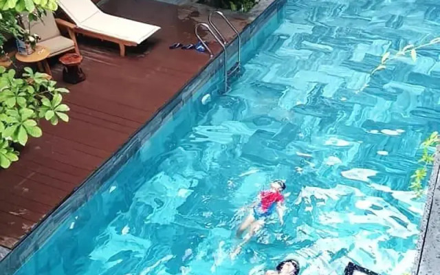 Tam House Villa Hotel