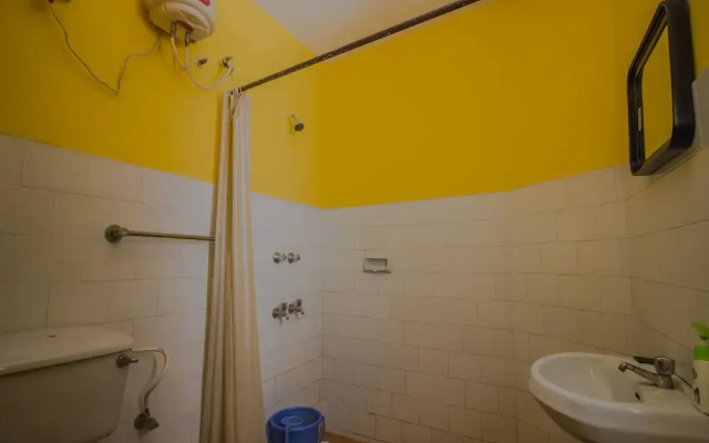 Oyo 13390 Home 1 Bhk Aguada Siolim