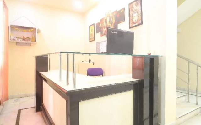 Capital O 70268 Vihari Grand Inn