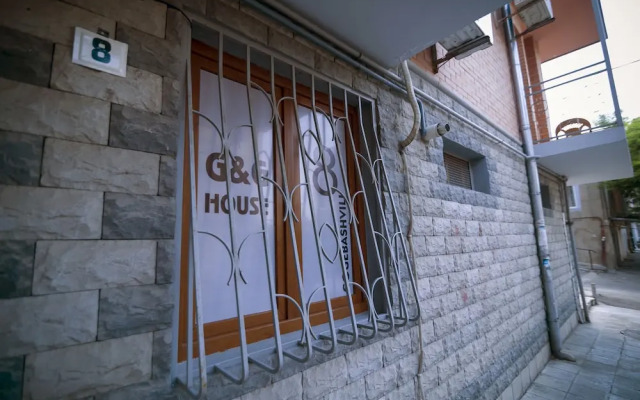 G&G House