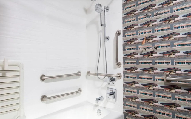 Aloft Atlanta at The Battery Atlanta