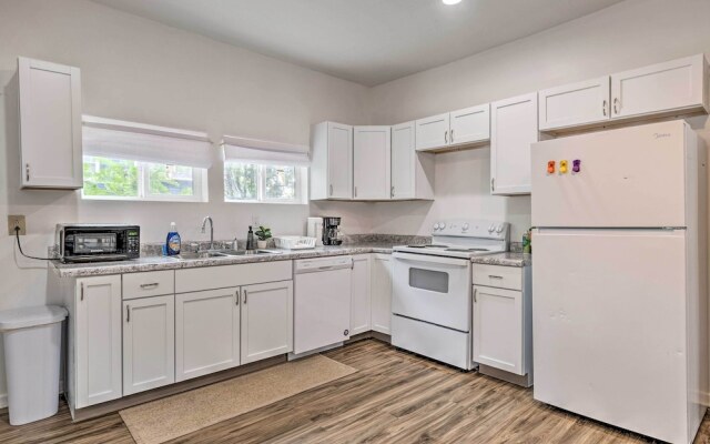 Charming Indianapolis Home ~ 4 Mi to Dtwn!