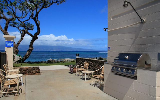 Kahana Reef 116 by RedAwning