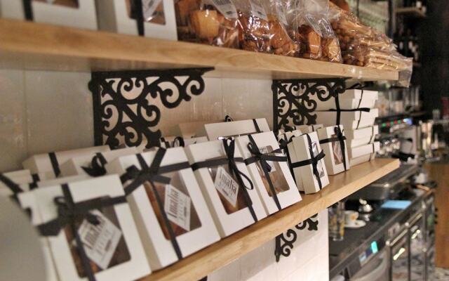 Amalia Bakery Home