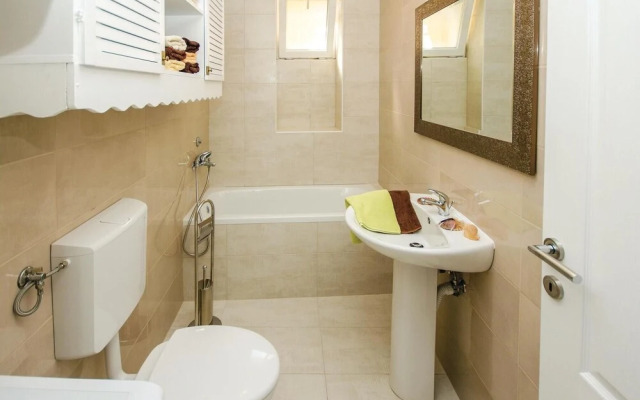 Awesome Apartment in Crikvenica With 3 Bedrooms and Wifi