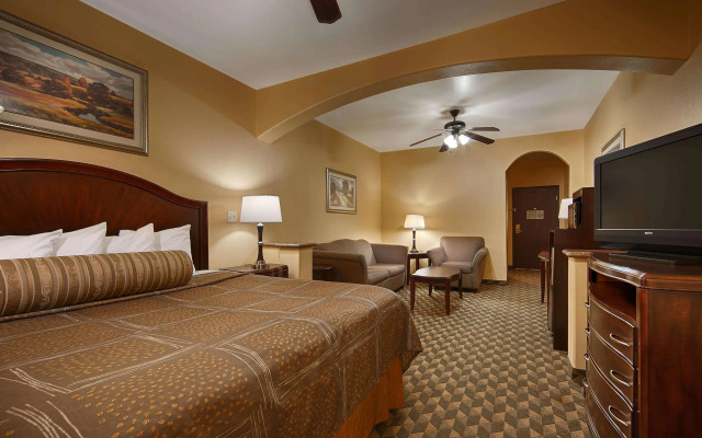 Best Western Plus Manvel Inn & Suites