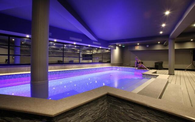 Hotel Le Cinq Hyper Centre Ville