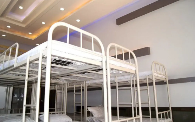 Geomunoreum Hostel