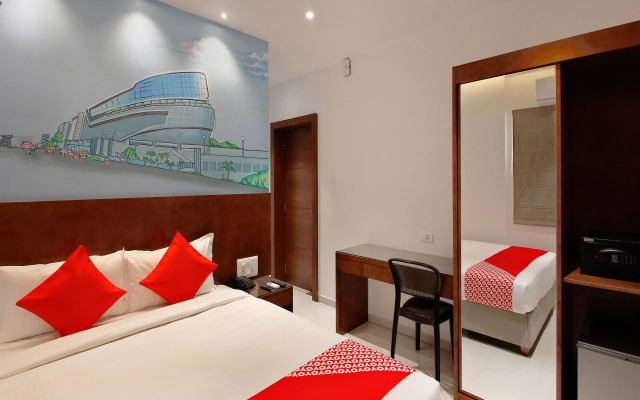 OYO 24583 Sesha Grand