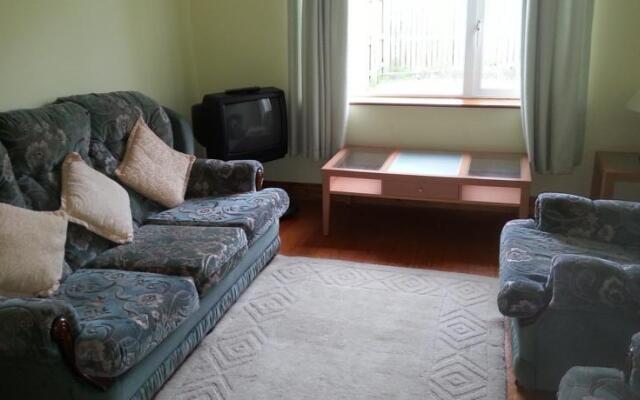 Bunhovil - 2 Bedroom Bungalow