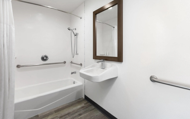 Days Inn by Wyndham Arroyo Grande/Pismo Beach