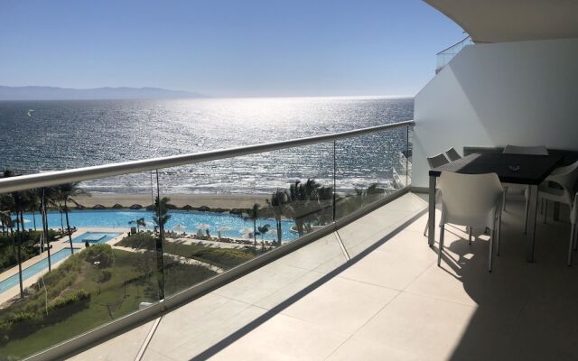 Ocean Front Condo Nuevo Vallarta