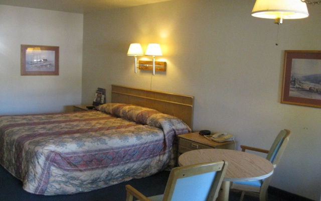 Gold Country Inn