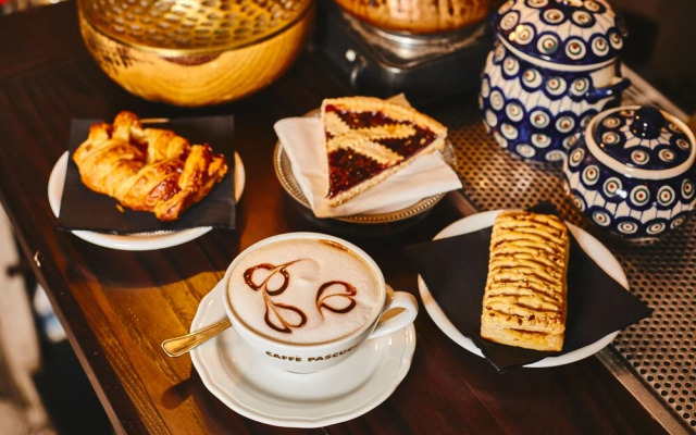 Il Viaggiatore Via Indipendenza 2