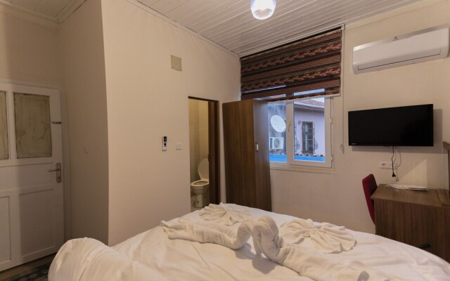 Oz Butik Otel Antik Kent Myrleia