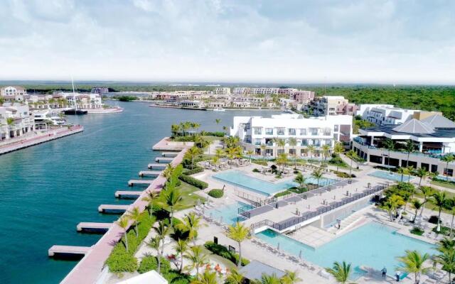 TRS Cap Cana Waterfront & Marina Hotel - Adults Only - All Inclusive