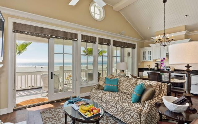 Beach Village at The Del, Curio Collection by Hilton