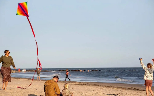 6 Person Holiday Home in Blavand-by Traum