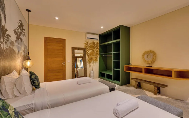 Stylish Canggu Apartment near Berawa Beach