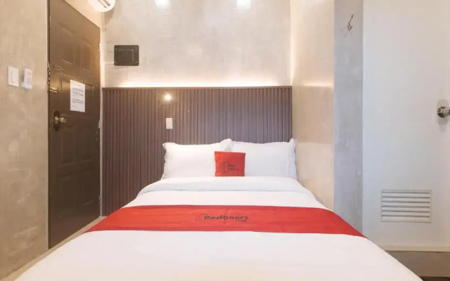 Reddoorz @ Mbb Room Naia 2