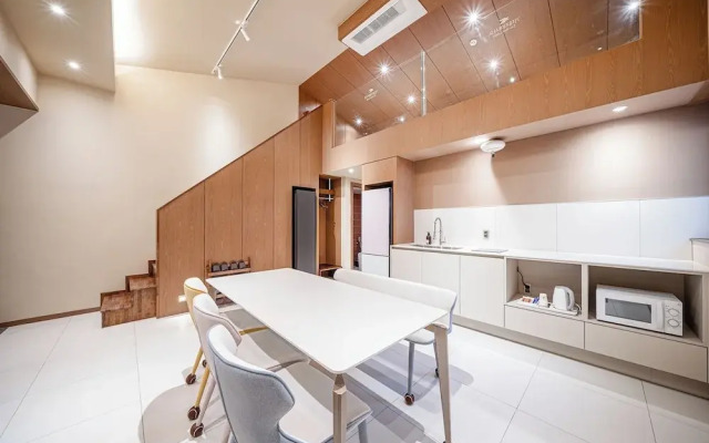 Hound Hotel Daegu Seongseo