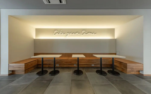 & Hotel Hakata