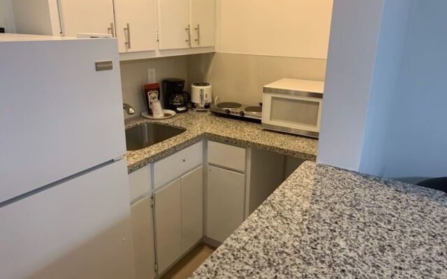 Miami Airport Apartment Inn