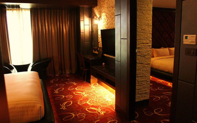 Maleewana Hotel & Resort
