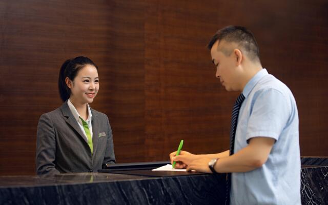 Holiday Inn Baoji Central