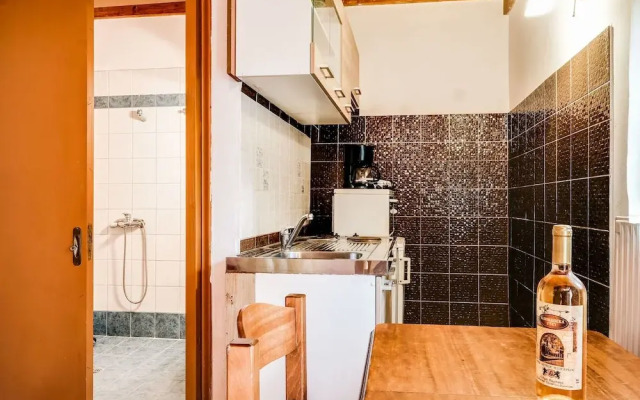 Sun Kissed Apartment in Volimes near Sea near Blue Caves