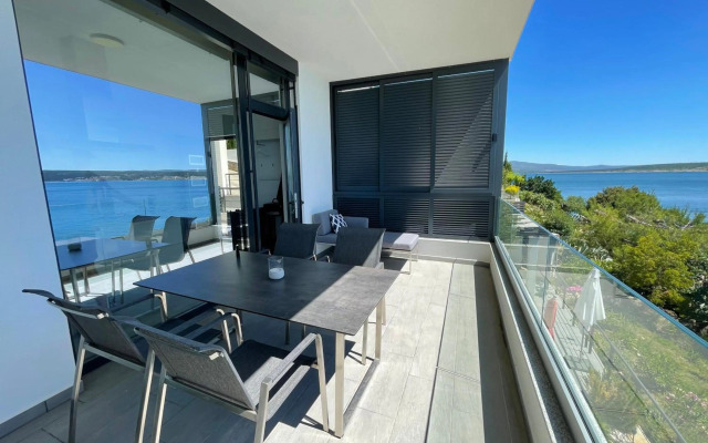 Palms & Beach Maslenica