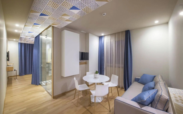 Gaura Apartments
