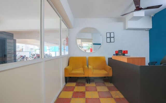 OYO 17209 SilverKey Malikarjuna Residency Gachibowli