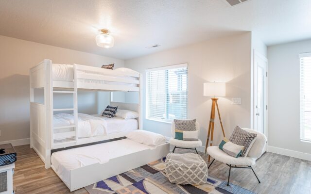 Retreat At The Ledges