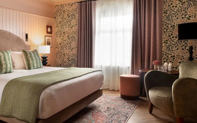 The Ashe Hotel