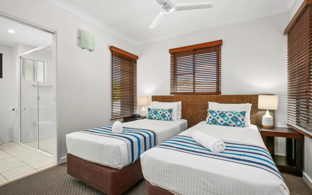 Blue Lagoon Resort