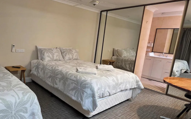 Sisleys Motel – Guest Rooms – Lismore